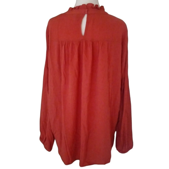 Torrid Women's Washable Crinkle Gauze Relaxed Embroidered Blouse Size 1 1X - Picture 6 of 12